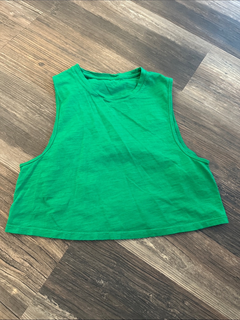 lululemon athletica Kelly Green Cropped Muscle Tank